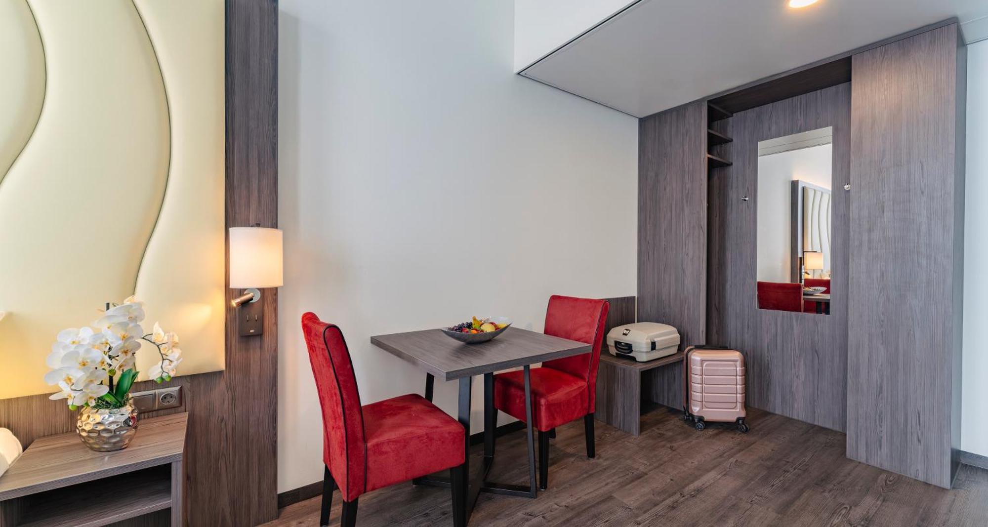 Plaza Premium Almere Habitación foto